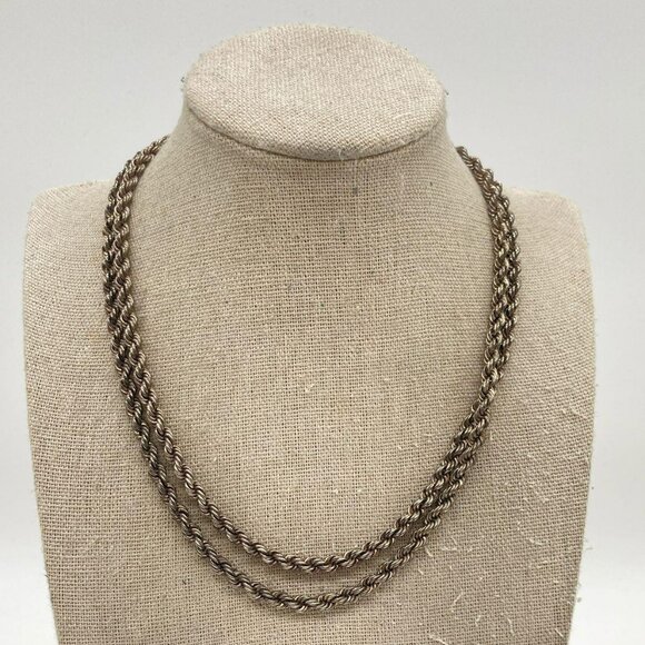 Dior Necklace with Pendant 36" - Picture 13 of 14